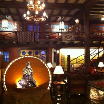 El Rancho Hotel - Lobby of El Rancho - Hotels Near Me - Gallup, New Mexico El Rancho Hotel - Lobby of El Rancho - Hotels Near Me - Gallup, New Mexico