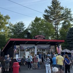Northern Lights Creamery - Store Front