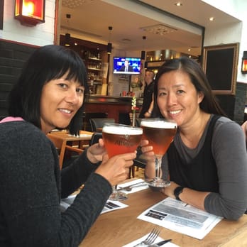 Le Luco - The giant happy hour beers! - Brasseries Near Me - Paris, 75
