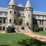 Photo of Villa Duchesne and Oak Hill School