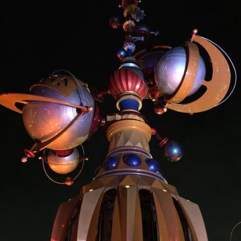 Astro Orbitor - The Orbitor - Amusement Parks Near Me - Anaheim, California Astro Orbitor - The Orbitor - Amusement Parks Near Me - Anaheim, California