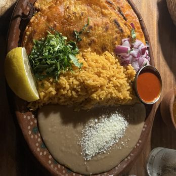 Rosa Madera - Birria Plate - Mexican Near Me - Camarillo, California Rosa Madera - Birria Plate - Mexican Near Me - Camarillo, California