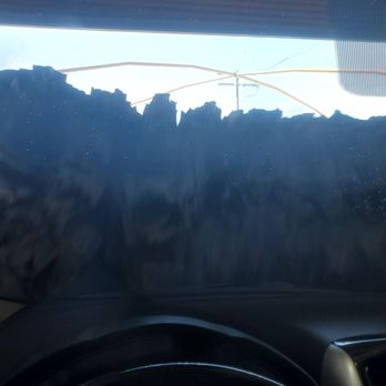 Riviera 5 Min Express Car Wash - DRY AND SHINE AT WORK - Car Wash Near Me - Whittier, California