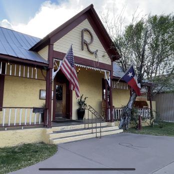 Reata Restaurant - Exterior - New American Near Me - Alpine, Texas Reata Restaurant - Exterior - New American Near Me - Alpine, Texas