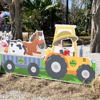By Brothers - Decoraciones de Easter - Fruits & Veggies Near Me - Miami, Florida By Brothers - Decoraciones de Easter - Fruits & Veggies Near Me - Miami, Florida