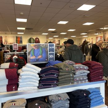 Tommy Hilfiger Store - Black Friday deals - Accessories Near Me - Petaluma, California