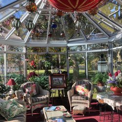 The Dempsey Manor - The Sun Room-so charming and cozy!