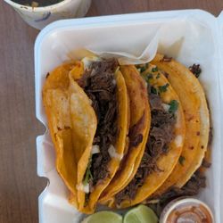 Rico's Burritos Food Truck - Birria tacos