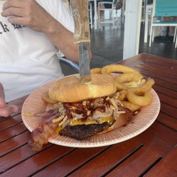The Keys - Chad burger - Caribbean Near Me - Put-in-Bay, Ohio