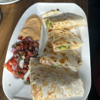 Moss Beach Distillery - Seafood quesadilla - Seafood Near Me - Moss Beach, California Moss Beach Distillery - Seafood quesadilla - Seafood Near Me - Moss Beach, California