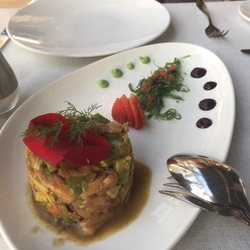 Komo - Tartar de salmón