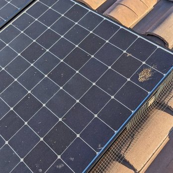 Phx Solar Gleam N Clean - Dirty panels... yuck - Solar Panel Cleaning Near Me Phx Solar Gleam N Clean - Dirty panels... yuck - Solar Panel Cleaning Near Me