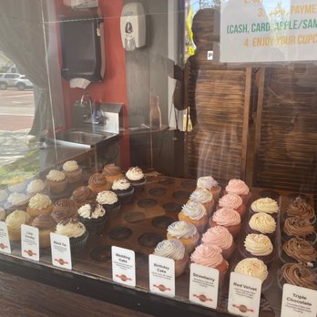 Moonlit Snack Bar - Sivada's assorted cupcakes - Desserts Near Me - Jacksonville, Florida Moonlit Snack Bar - Sivada's assorted cupcakes - Desserts Near Me - Jacksonville, Florida