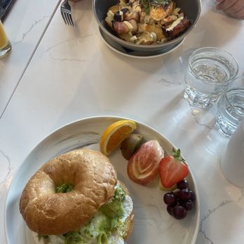 OEB Breakfast - Winnipeg - Breakfast & Brunch Near Me - Winnipeg, Manitoba OEB Breakfast - Winnipeg - Breakfast & Brunch Near Me - Winnipeg, Manitoba