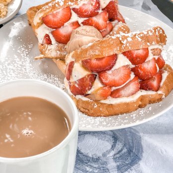 Tin Pan Galley - Stuffed French toast & coffee - American Near Me - Sackets Harbor, New York Tin Pan Galley - Stuffed French toast & coffee - American Near Me - Sackets Harbor, New York