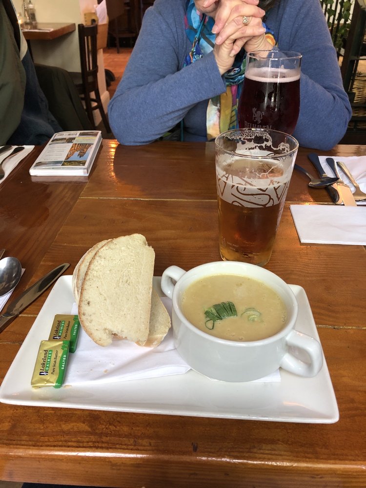 1051 GWR Updated June 2024 15 Photos 1051 Gt Western Road