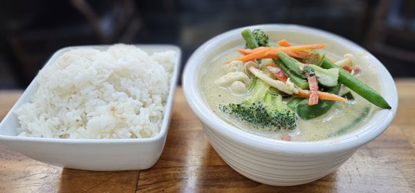 SEA Thai Bistro by null