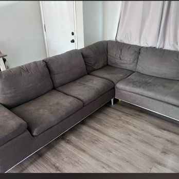 Blue Spot Carpet Cleaning - Before - Carpet Cleaning Near Me