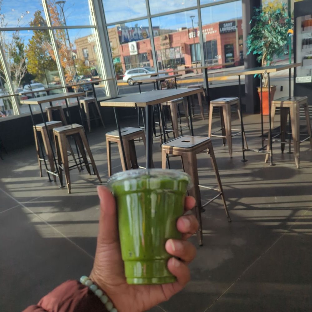 jüs - Avocado Green Smoothie - Juice Bars & Smoothies Near Me - Reno, Nevada