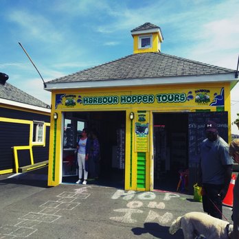 Harbour Hopper Tours - Getting ready to ride - Tours Near Me - Halifax, Nova Scotia