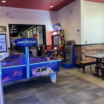 Mountain Mike's Pizza - Inside the separate Arcade area, with family tables. - Pizza Near Me - Atascadero, California