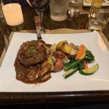 Ulivo Restaurant - Filet mignon with mushroom sauce, potatoes and veggies - Italian Near Me - San Diego, California Ulivo Restaurant - Filet mignon with mushroom sauce, potatoes and veggies - Italian Near Me - San Diego, California