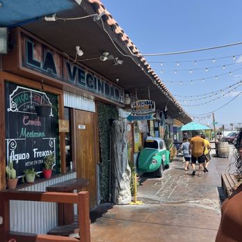 LA VECINDAD - Amazing! - Tacos Near Me - Las Vegas, Nevada