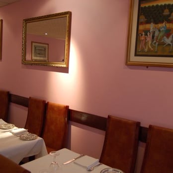 Gulshan Tandoori - interior - Indian Near Me - London, XGL Gulshan Tandoori - interior - Indian Near Me - London, XGL
