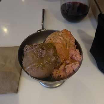 Marlow - chocolate and strawberry gelato - Pizza Near Me - Makawao, Hawaii Marlow - chocolate and strawberry gelato - Pizza Near Me - Makawao, Hawaii