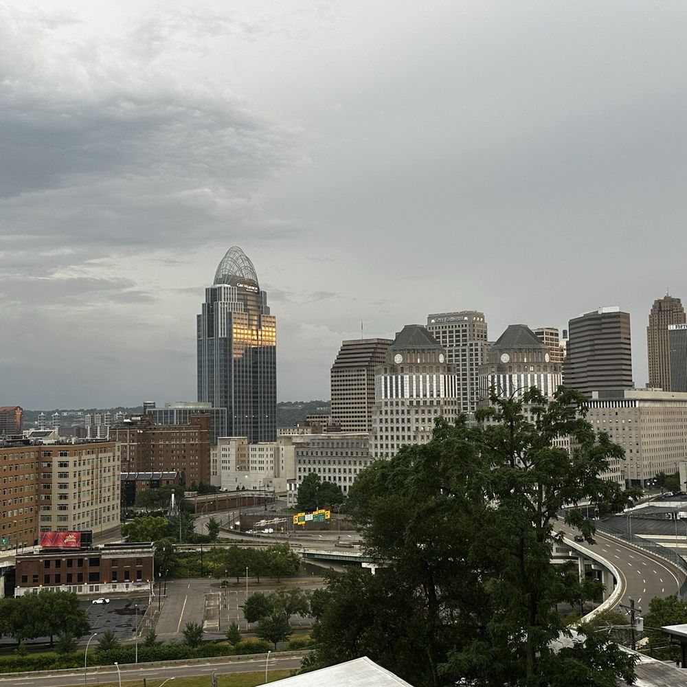 City View Tavern - The view - Dive Bars Near Me - Cincinnati, Ohio