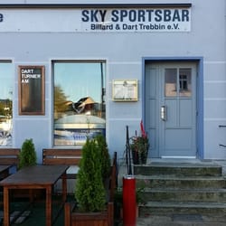 SKY Sportsbar Trebbin - Eingang
