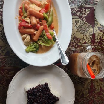 Thai Lahnna - Curry and rice - Thai Near Me - Portland, Oregon Thai Lahnna - Curry and rice - Thai Near Me - Portland, Oregon
