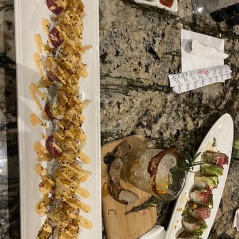 Odayaka - Odayaka Roll on left, Costa Baja Roll on right. - Sushi Bars Near Me - Tijuana, BCN Odayaka - Odayaka Roll on left, Costa Baja Roll on right. - Sushi Bars Near Me - Tijuana, BCN