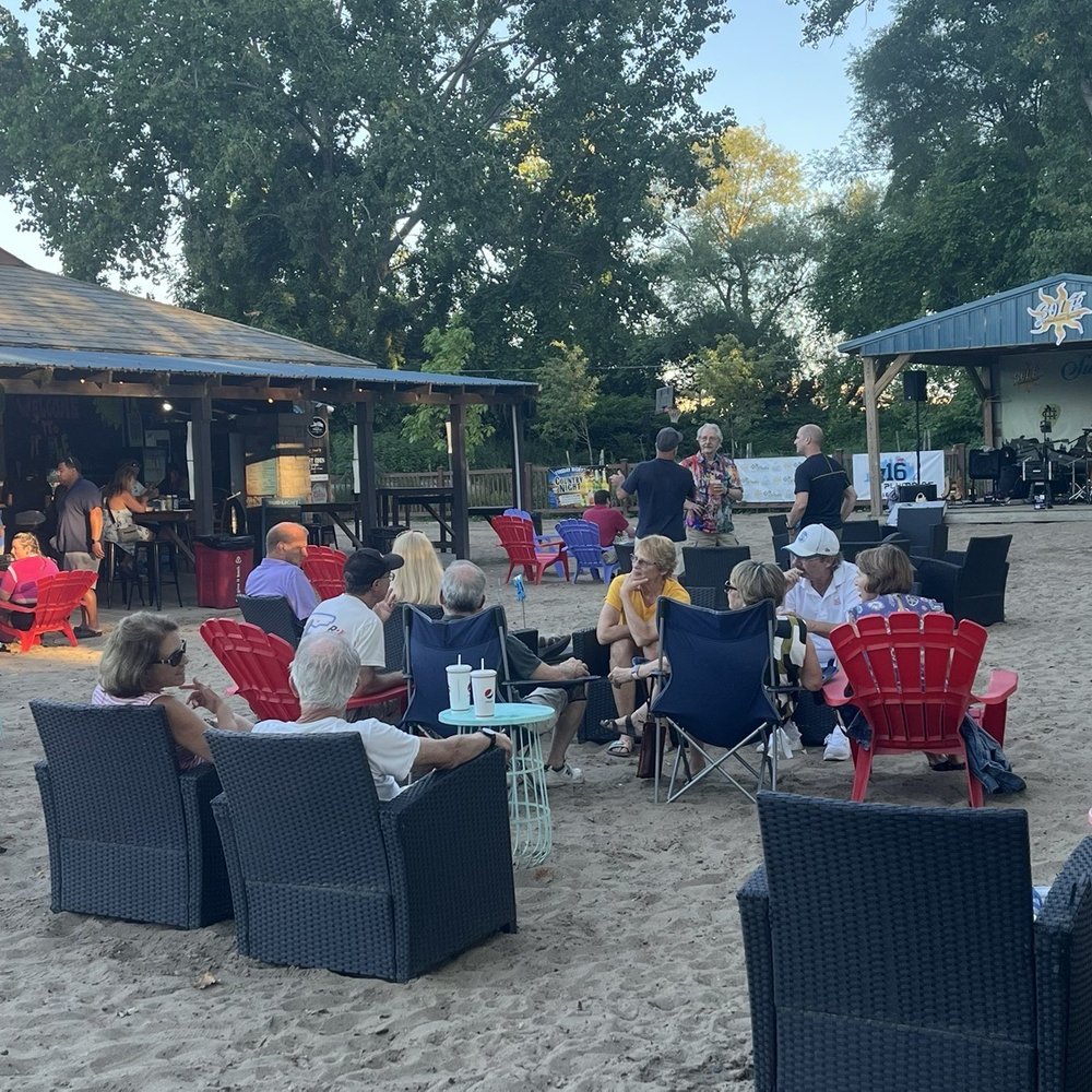 Solé Sandbar - Tiki Bars Near Me - Blasdell, New York