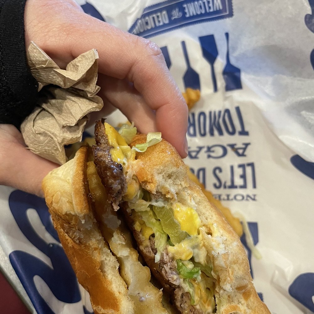 Culver's - single butter burger with cheese - Burgers Near Me - Navarre, Florida Culver's - single butter burger with cheese - Burgers Near Me - Navarre, Florida