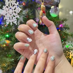 ME Nail And Hair Salon