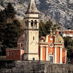 Galvan's Travel - Church in Greece