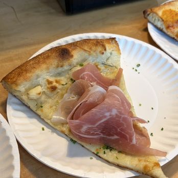 Parlour KP - Jamon y Queso - Pizza Near Me - Delano, California