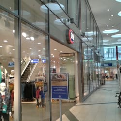 C&A - Eingang C&A Andernach