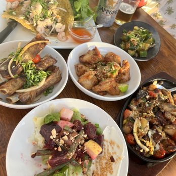 Star Noodle - The spread at the adults table. - Asian Fusion Near Me - Lahaina, Hawaii Star Noodle - The spread at the adults table. - Asian Fusion Near Me - Lahaina, Hawaii