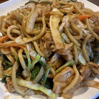 Northern Cafe - C3. Chicken Chow Mein 10/23 - Chinese Near Me - Cerritos, California Northern Cafe - C3. Chicken Chow Mein 10/23 - Chinese Near Me - Cerritos, California