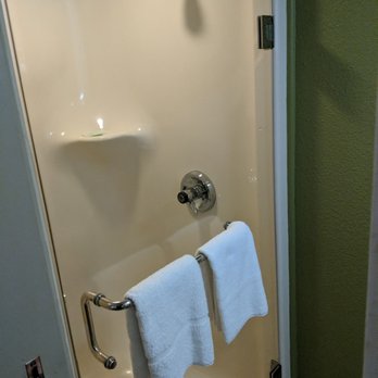 Sleep Inn Beaver- Beckley - Walk-in Shower - Hotels Near Me - Beaver, West Virginia Sleep Inn Beaver- Beckley - Walk-in Shower - Hotels Near Me - Beaver, West Virginia