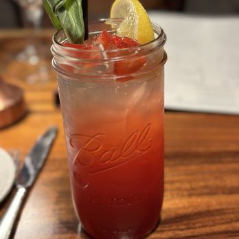 Smashing Grapes - Is this a strawberry lemonade? - Wine Bars Near Me - Columbia, Maryland Smashing Grapes - Is this a strawberry lemonade? - Wine Bars Near Me - Columbia, Maryland