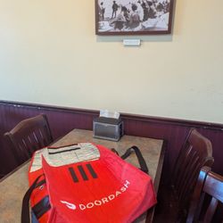 Village Host Pizza & Grill - Doordash hotspot