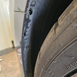 Fender Liner Retainer clip missing Fender Liner Retainer clip missing