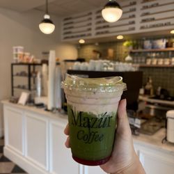 Mazúr Coffee - raspberry lemonade matcha