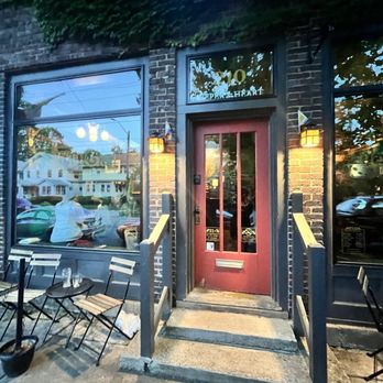 SNUG - Exterior - Irish Pub Near Me - Indianapolis, Indiana
