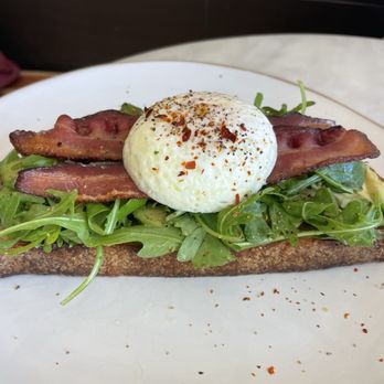 Kaapicat Cafe - Avocado toast with bacon - Coffee & Tea Near Me - Ventura, California Kaapicat Cafe - Avocado toast with bacon - Coffee & Tea Near Me - Ventura, California