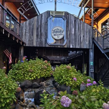 Ole Smoky Distillery "The Holler" - Distilleries Near Me - Gatlinburg, Tennessee Ole Smoky Distillery "The Holler" - Distilleries Near Me - Gatlinburg, Tennessee