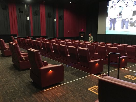 Amc Lakeline 9 35 Photos 52 Reviews Cinema 110 Lakeline Mall Dr Cedar Park Tx United States Phone Number Yelp